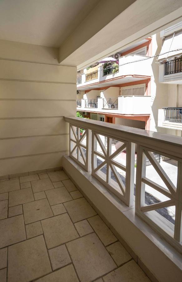 “Greek Aura” Luxury Lodging In Koukaki Athens Exterior photo